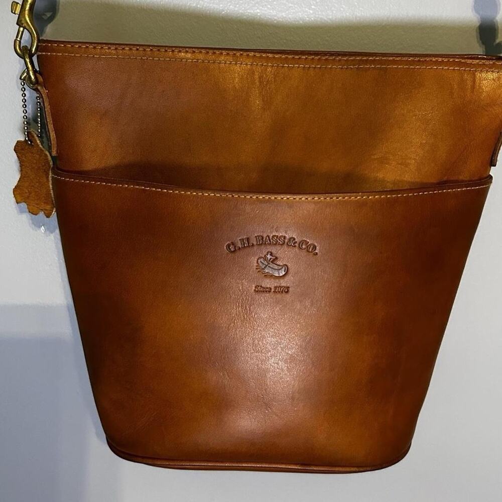 VTG G.H. Bass & Co Brown Genuine Leather Shoulder Bag | Hobo Crossbody Purse - Picture 3 of 11
